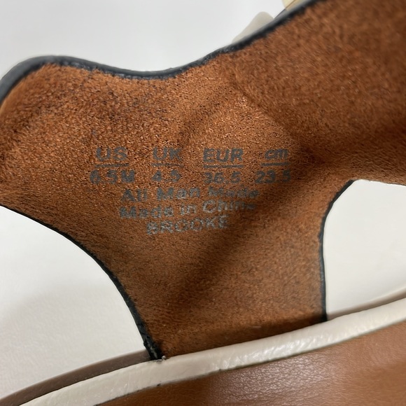 Naturalizer Brooke Platform Sandal Cream White Vegan Leather size 6.5 - Picture 4 of 11